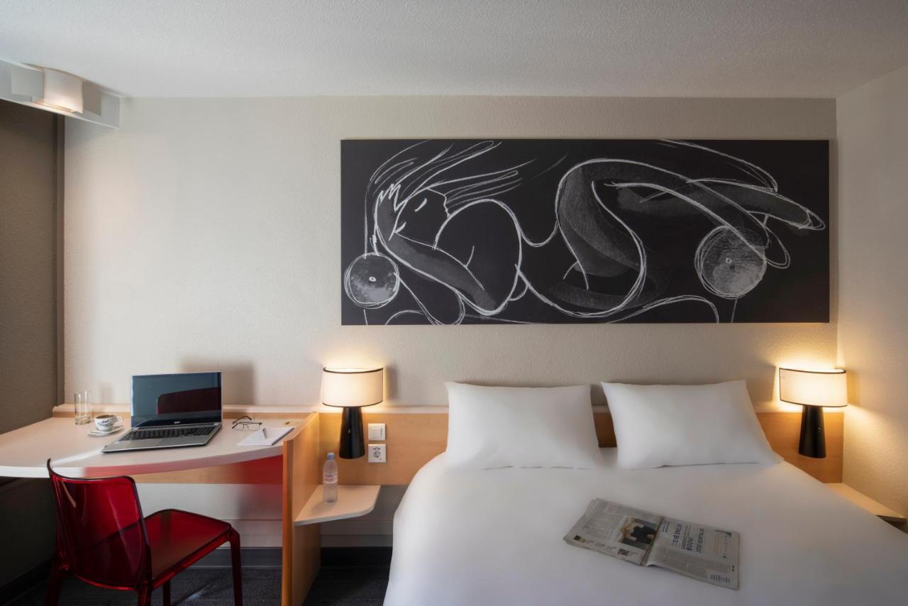 Готель Ibis Tours Centre Gare Екстер'єр фото