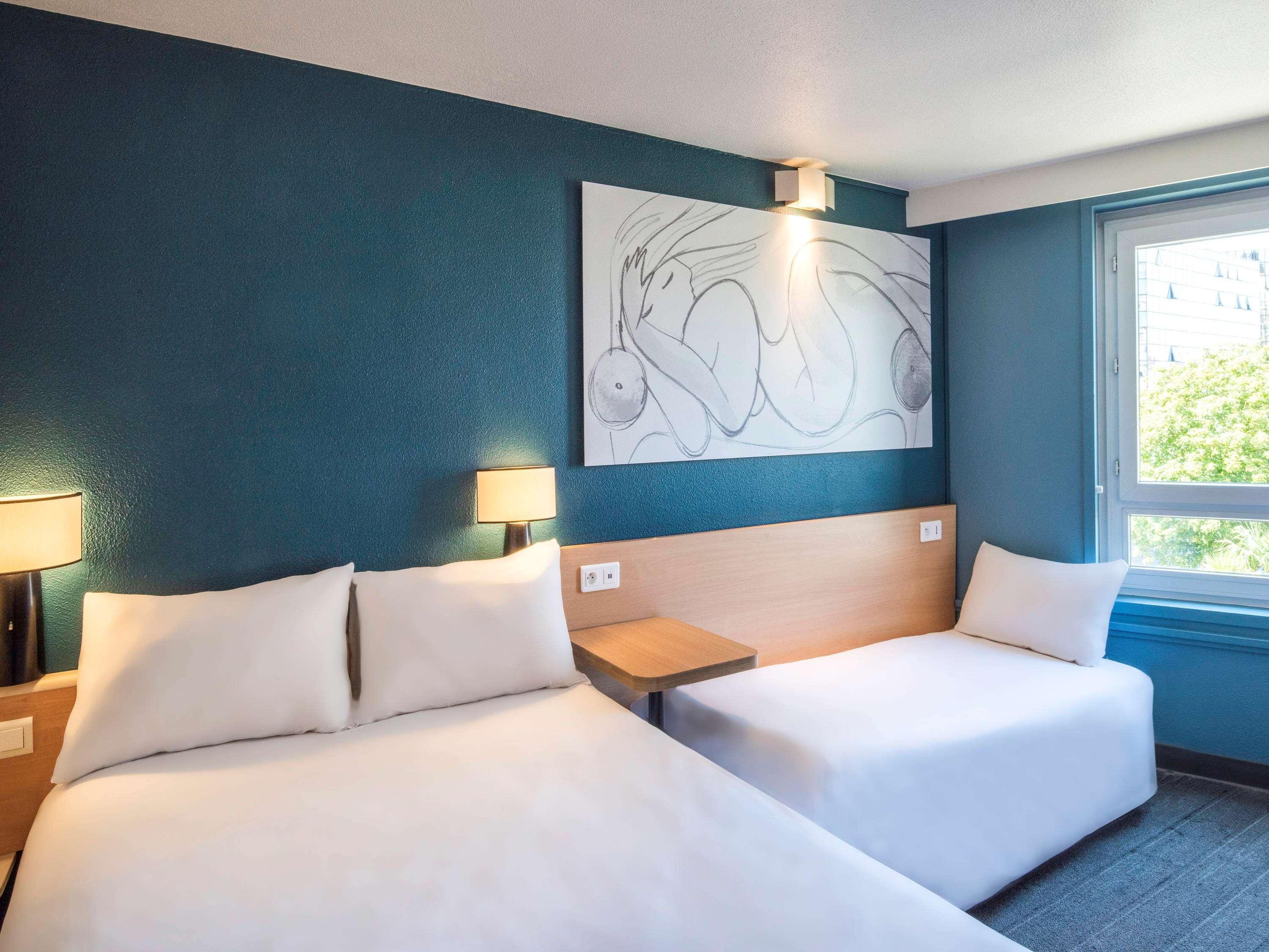 Готель Ibis Tours Centre Gare Екстер'єр фото